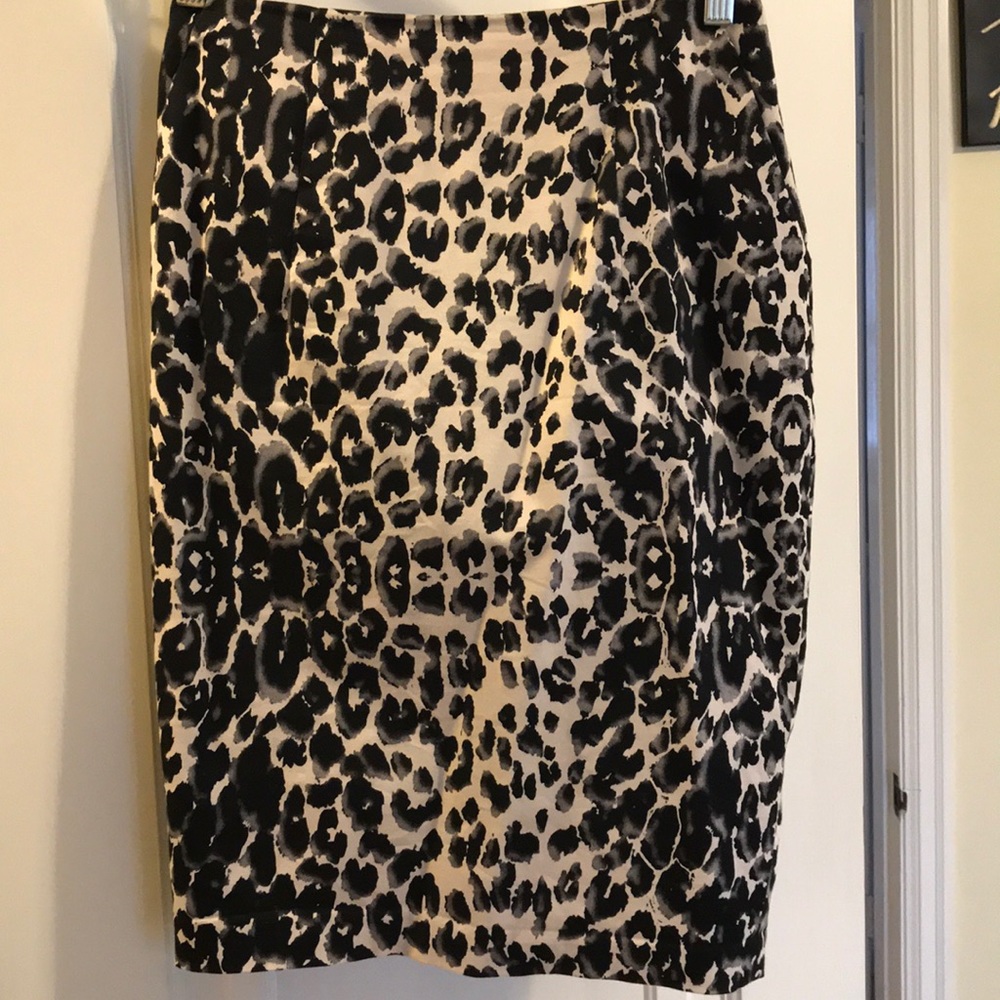 Mossimo business skirt size 4 great condition